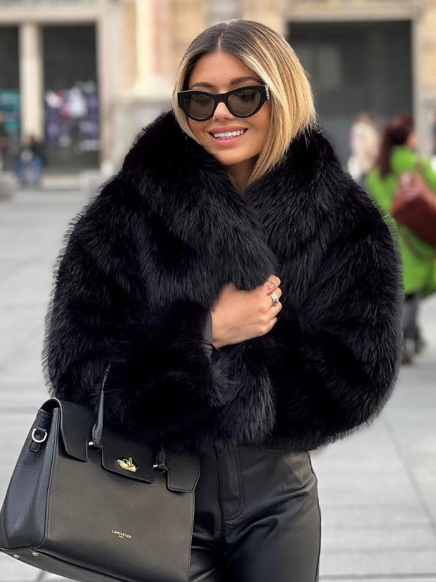 Manteau en fausse fourrure Bella™