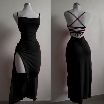 Robe Céleste™ à lacets et fente dos nu